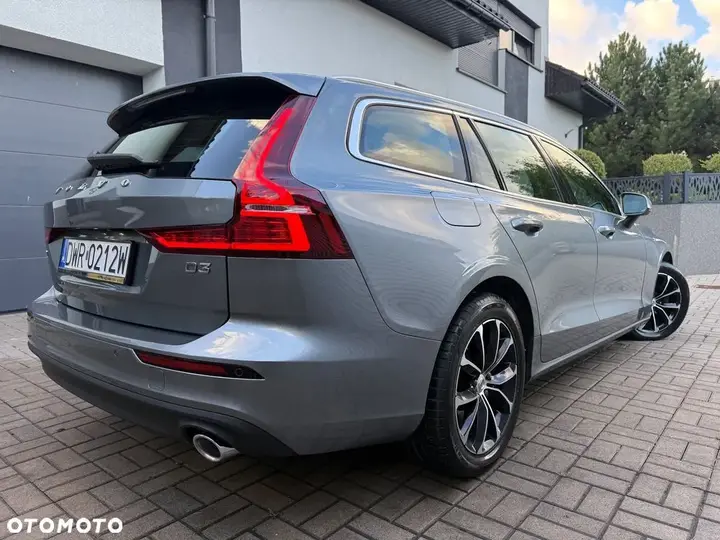 Volvo V60 2020 photo 3