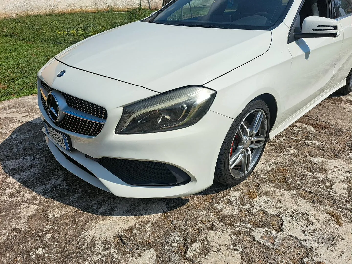 Mercedes-Benz A200 2017 photo 3