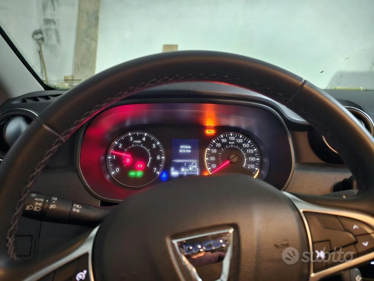 Dacia Duster 2021 photo 4