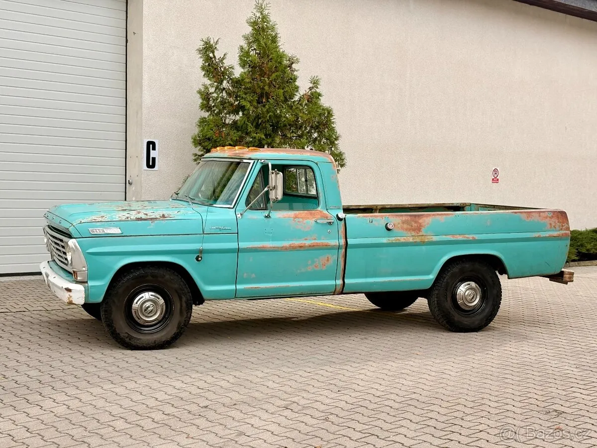 Ford F250 2014 photo 2