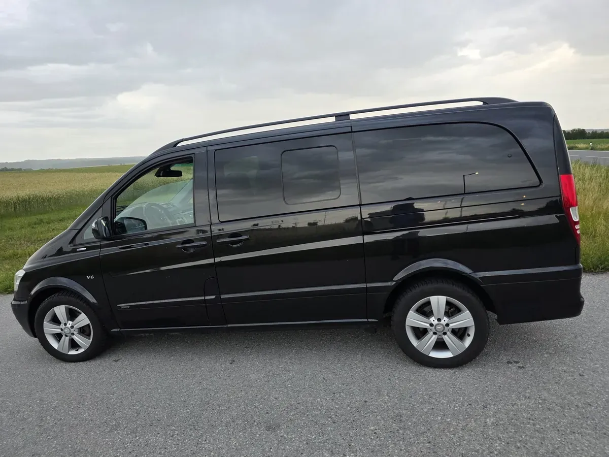 Mercedes-Benz Viano 2013 photo 3