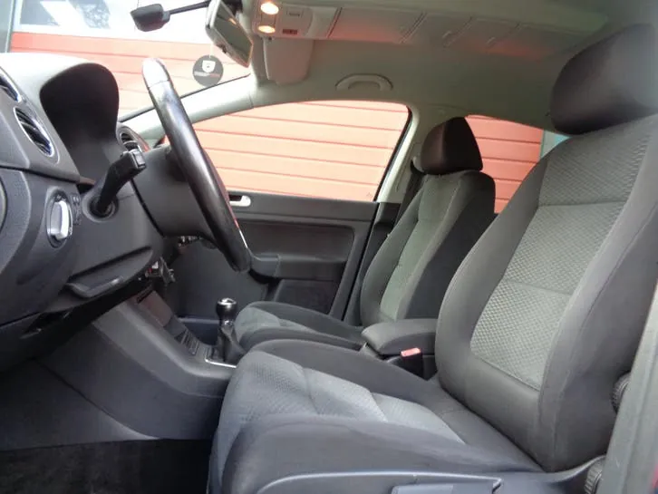Volkswagen Golf Plus 2011 photo 2