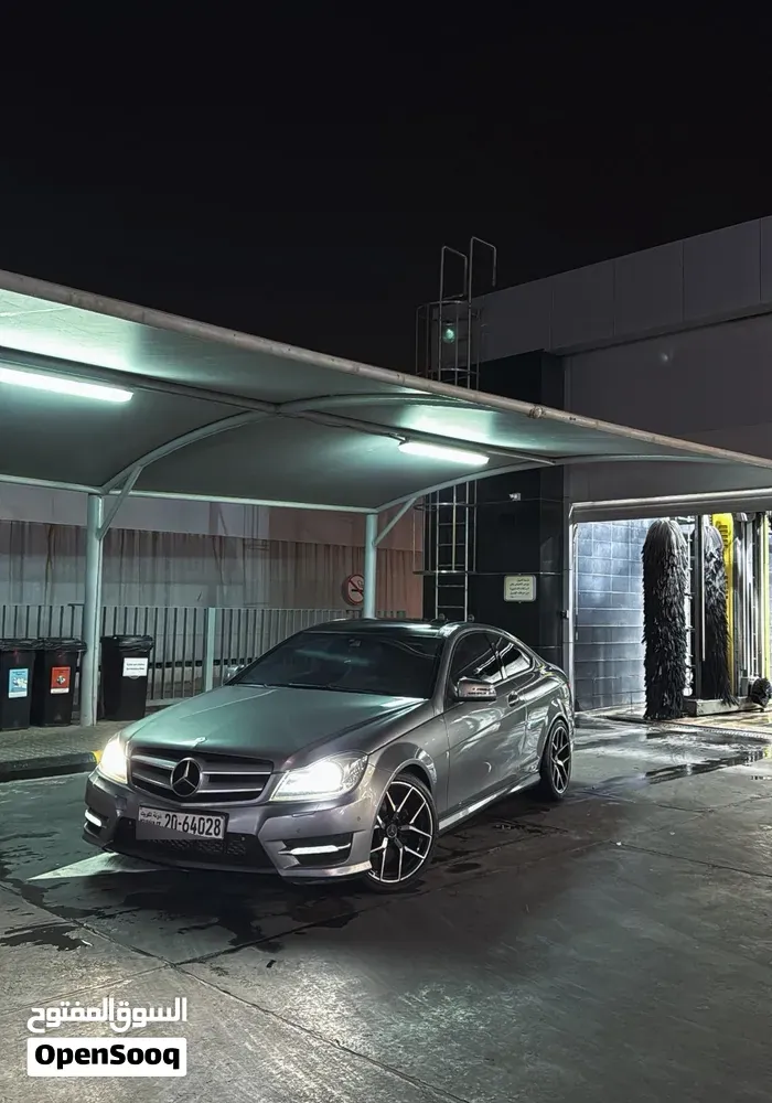 Mercedes-Benz C-Class 2013 photo 4