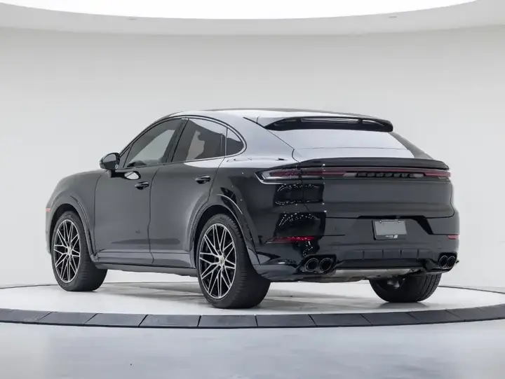 Porsche Cayenne 2024 photo 4