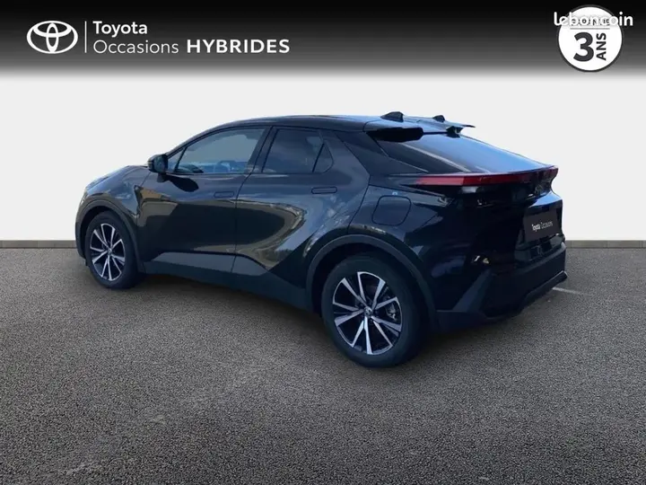 Toyota C-Hr 2025 photo 2