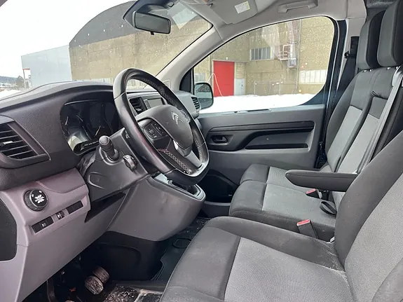 Citroen Jumpy 2023 photo 2