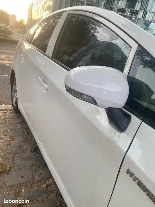 Toyota Prius 2011 photo 5