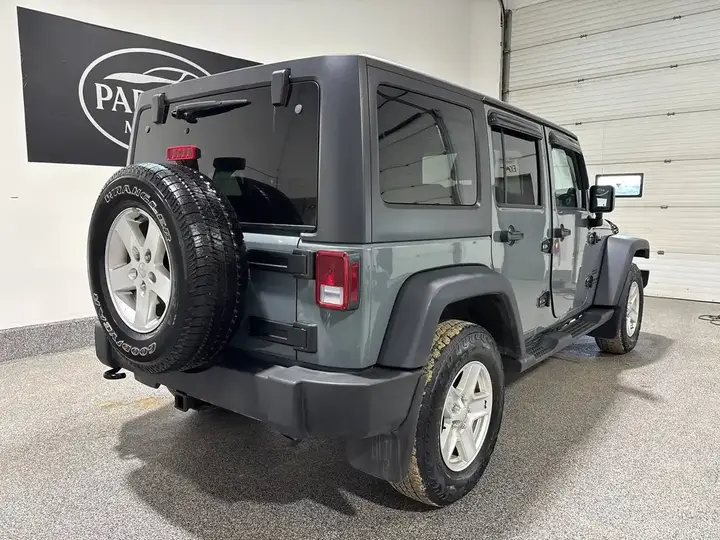 Jeep Wrangler 2014 photo 5