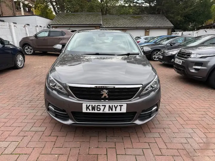 Peugeot 308 2017 photo 3