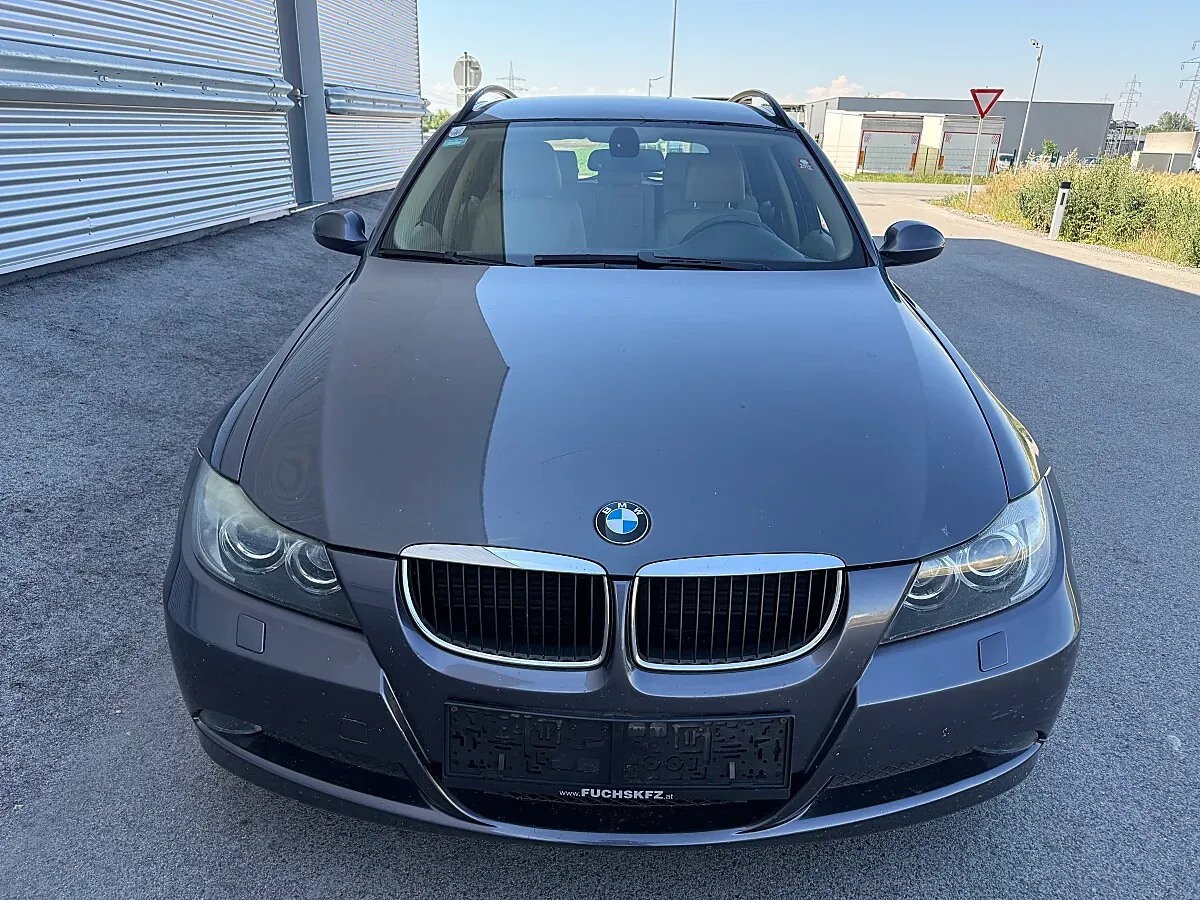 BMW 3 Series 2008 photo 3