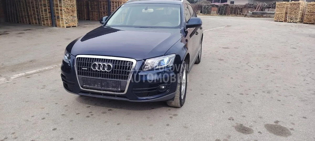 Audi Q5 2010 photo 3