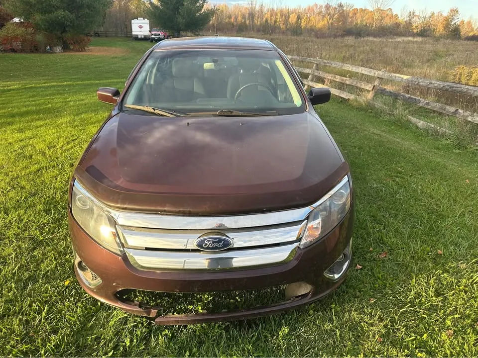 Ford Fusion 2011 photo 2