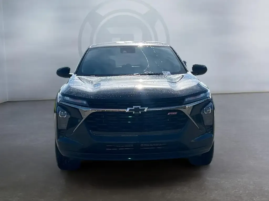 Chevrolet Trax 2026 photo 2