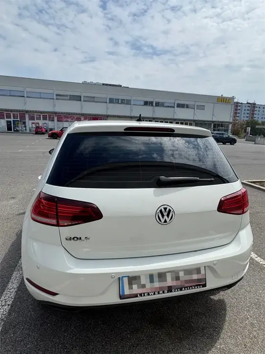 Volkswagen Golf 2019 photo 3