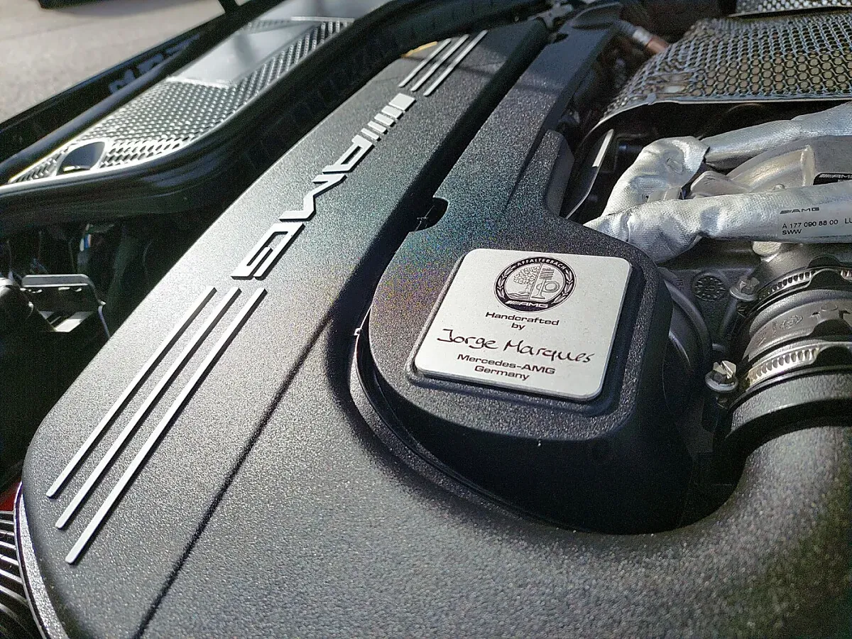 Mercedes-Benz C-Class 2019 photo 3