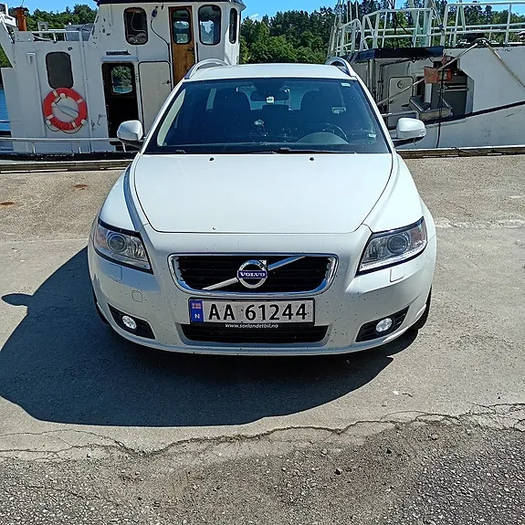 Volvo V50