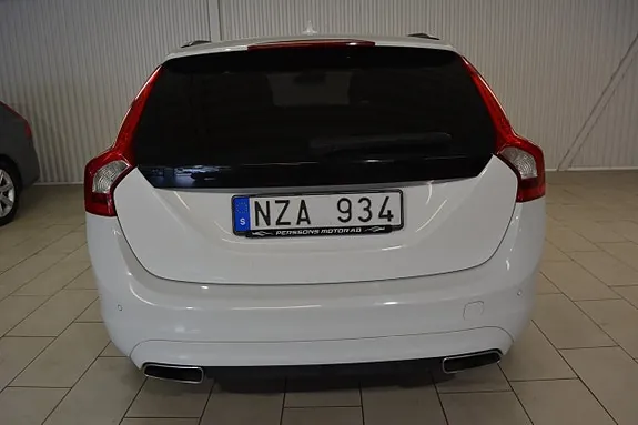 Volvo V60 2014 photo 3