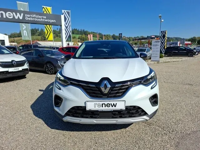 Renault Captur 2023 photo 2