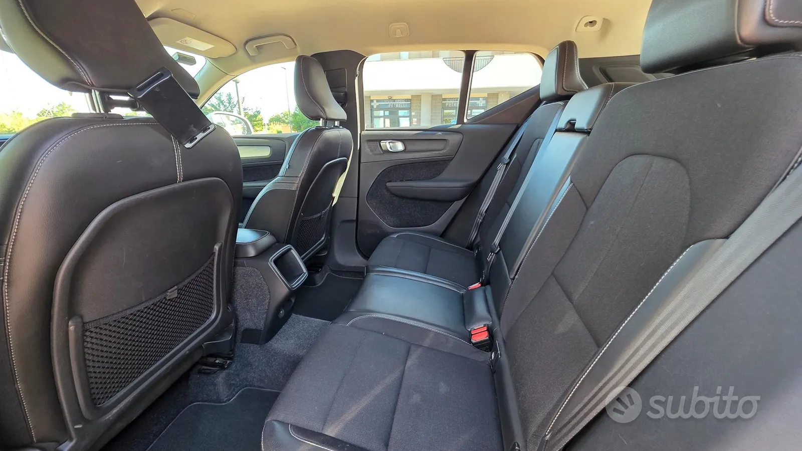 Volvo Xc40 2019 photo 4