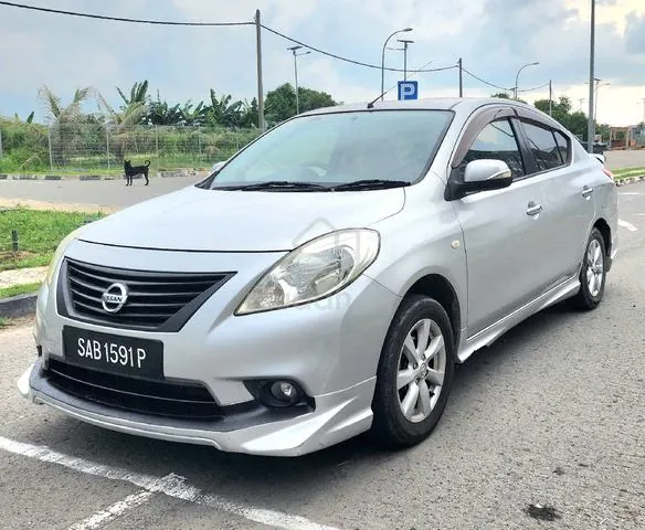 Nissan Almera