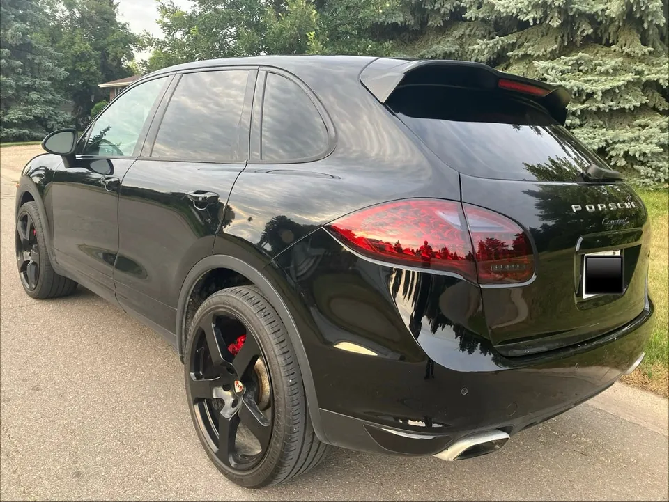 Porsche Cayenne 2012 photo 3