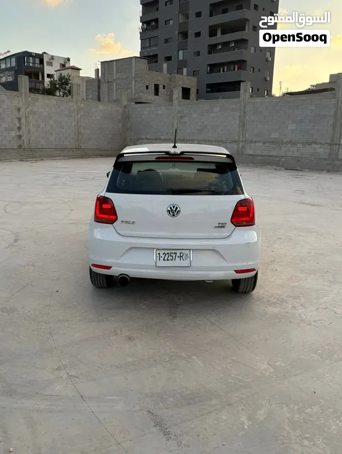 Volkswagen Polo 2017 photo 4