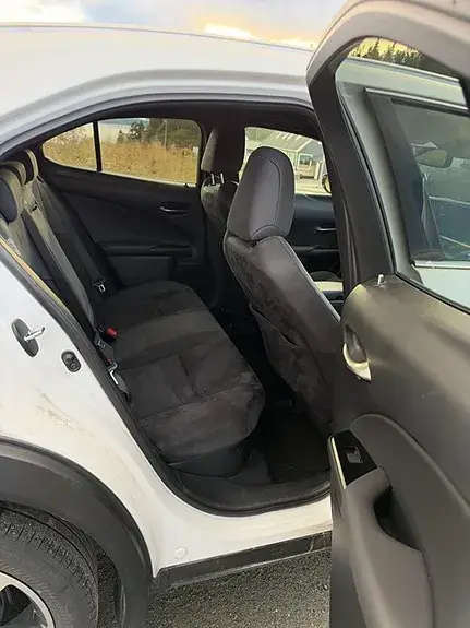 Lexus Ux250H 2023 photo 5