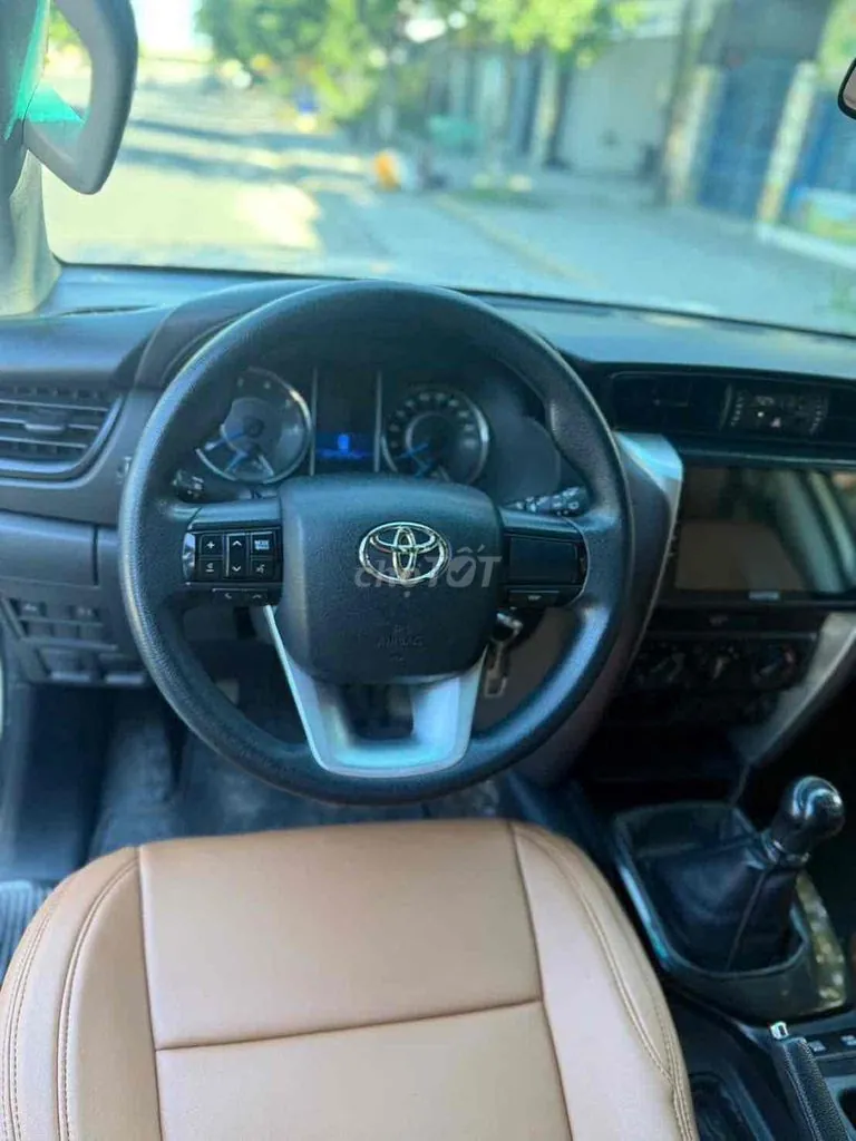 Toyota Fortuner 2017 photo 5