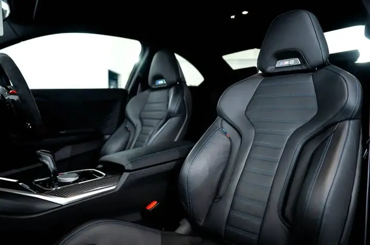 BMW M2 2023 photo 5