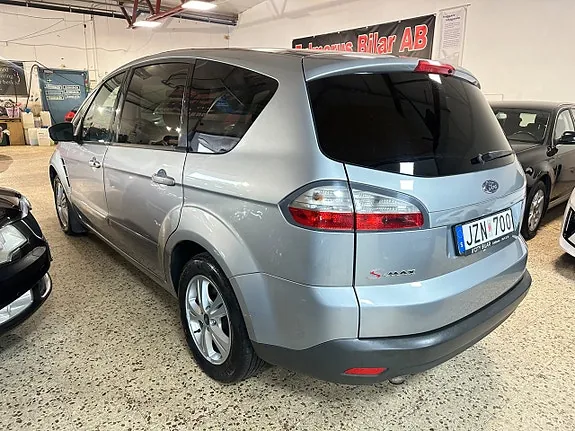 Ford S-Max 2010 photo 4