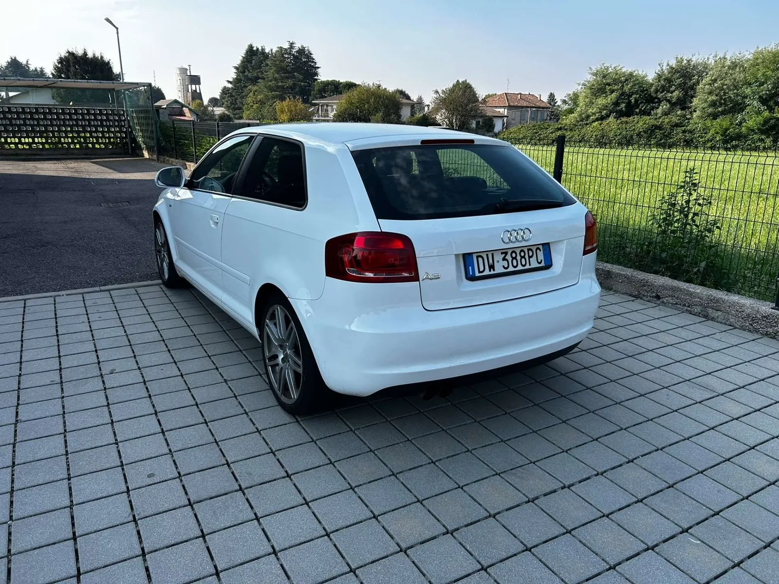 Audi A3 2009 photo 2