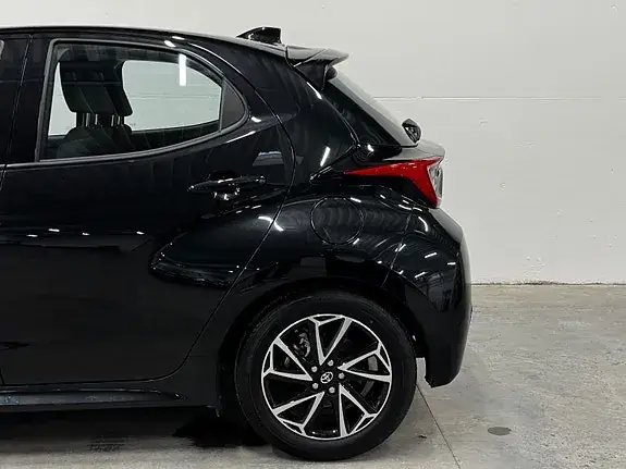 Toyota Yaris 2022 photo 5