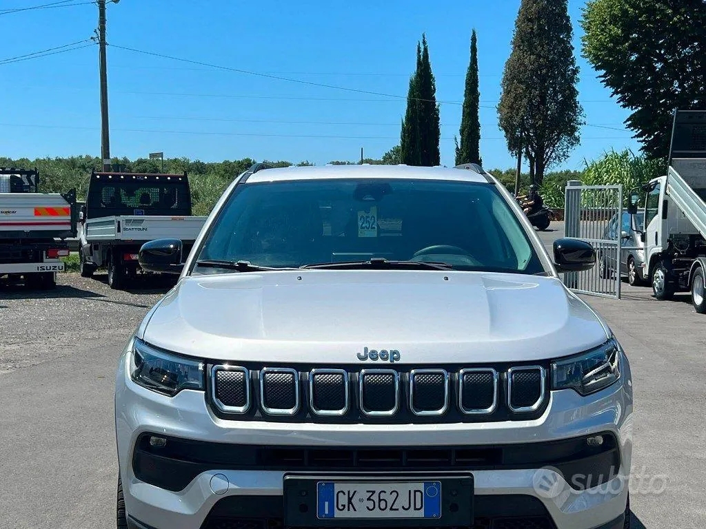 Jeep Compass 2023 photo 2