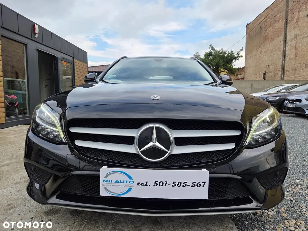 Mercedes-Benz C-Class 2020 photo 3