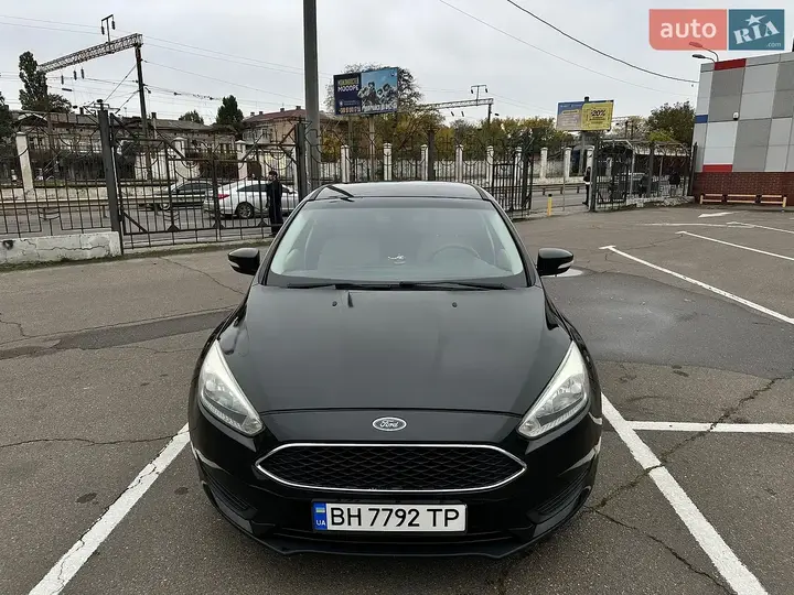 Ford Focus 2015 photo 3