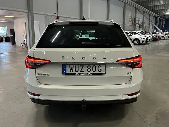 Skoda Superb 2021 photo 4