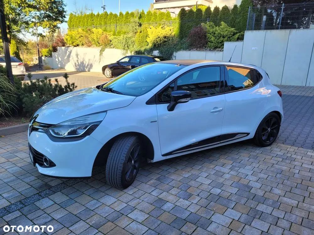 Renault Clio 2016 photo 2