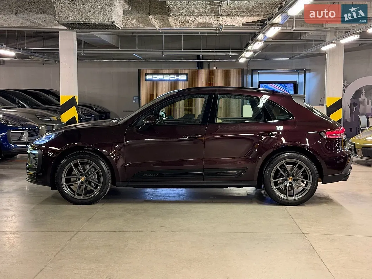 Porsche Macan 2024 photo 2