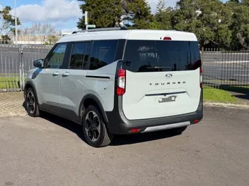 Ford Transit 2026 photo 5