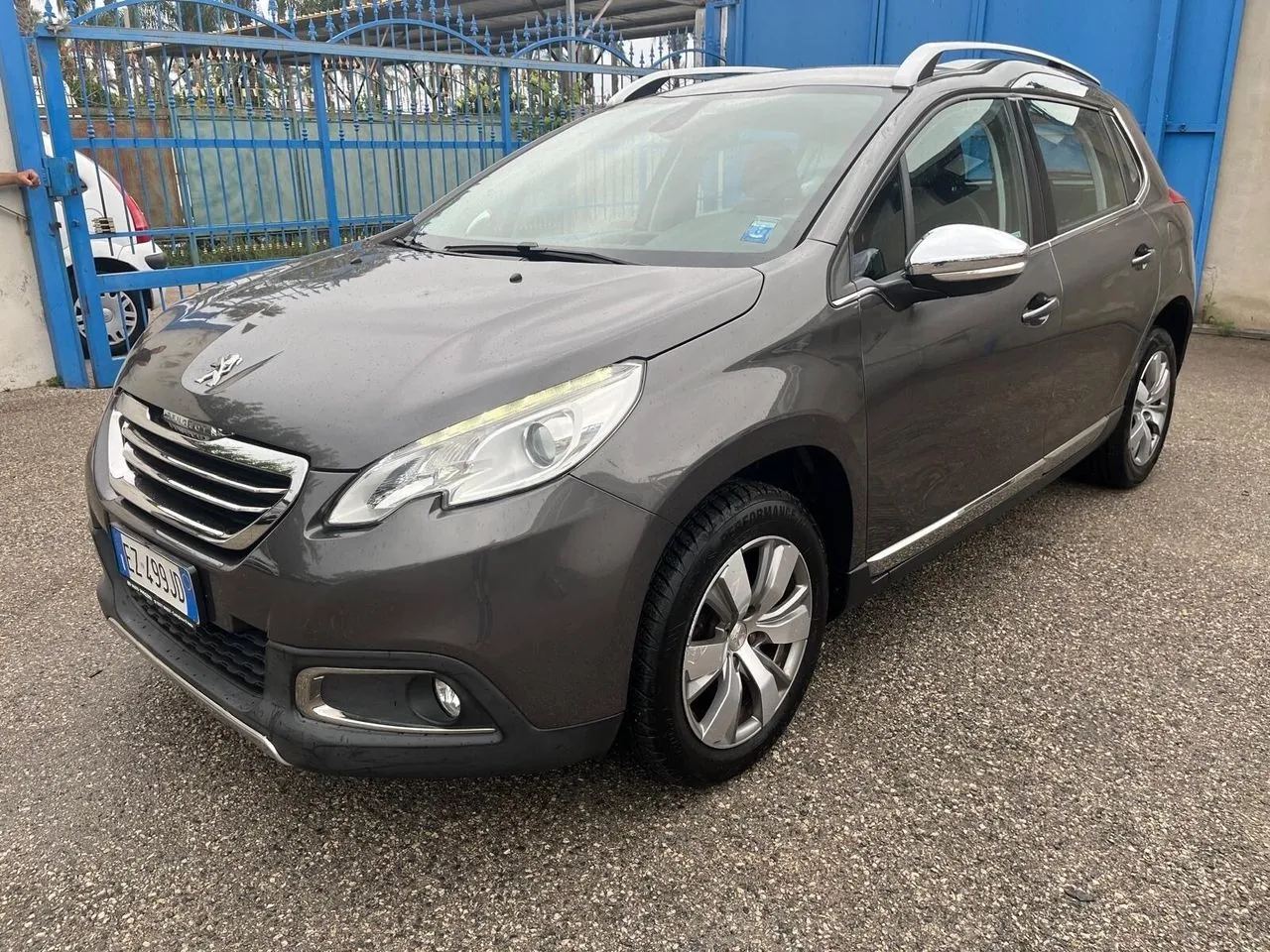 Peugeot 2008 2015 photo 5