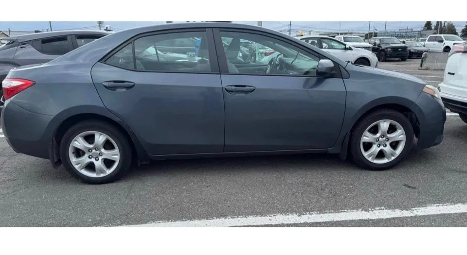 Toyota Corolla 2016 photo 2