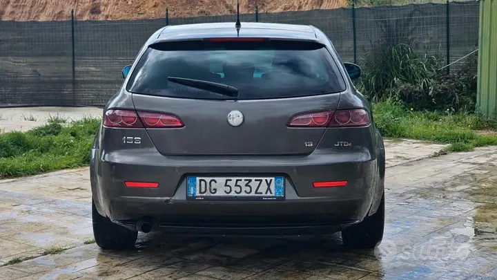 Alfa Romeo 159 2007 photo 5