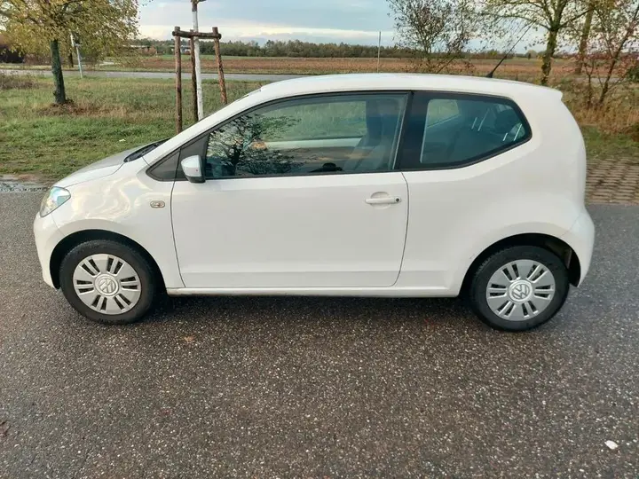 Volkswagen Up