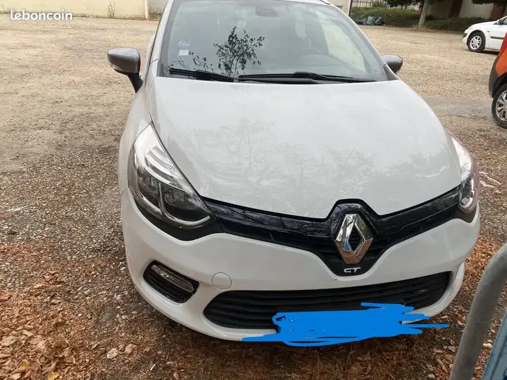 Renault Clio 2014 photo 2