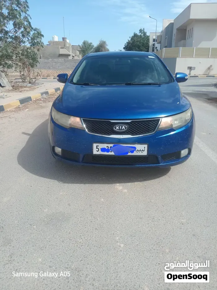 Kia Forte 2010 photo 2