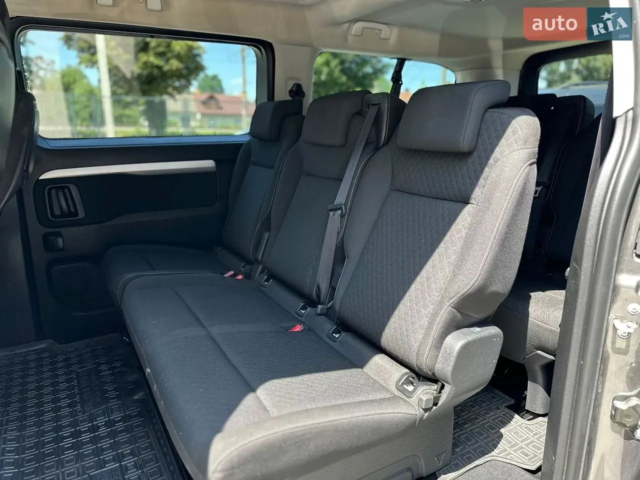 Opel Zafira Life 2021 photo 4
