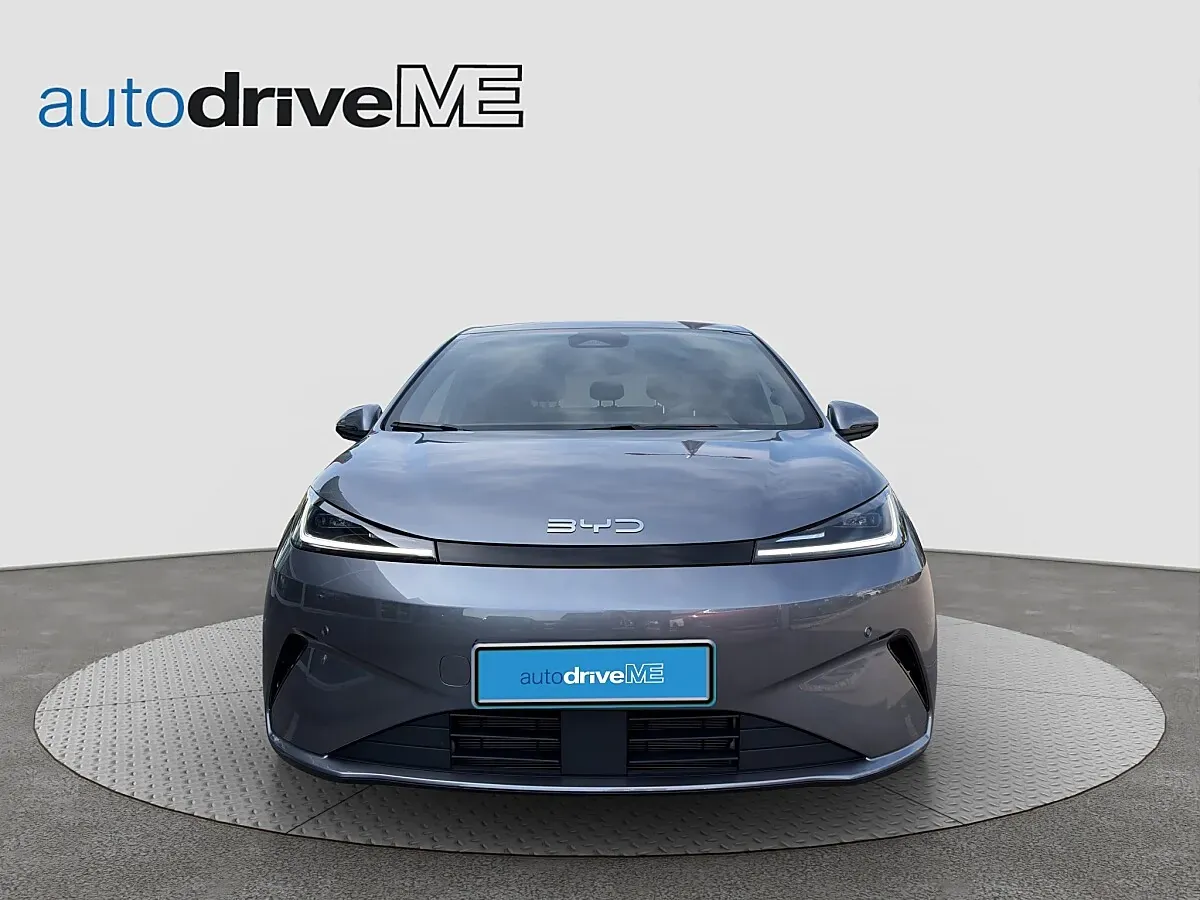 BYD Dolphin 2026 photo 2