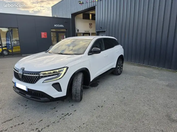 Renault Austral 2023 photo 2