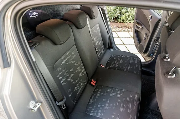 Opel Corsa 2012 photo 4