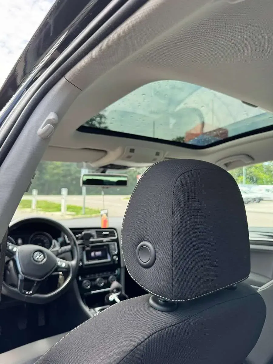Volkswagen Golf 2013 photo 3